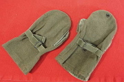 Show product details for Austrian Military Mittens