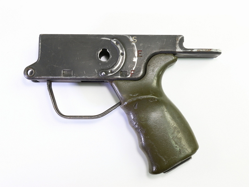 German G3 Trigger Housing w/Green Grip