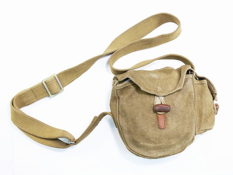 Russian AK-47 RPK Drum Pouch w/Toggle Button